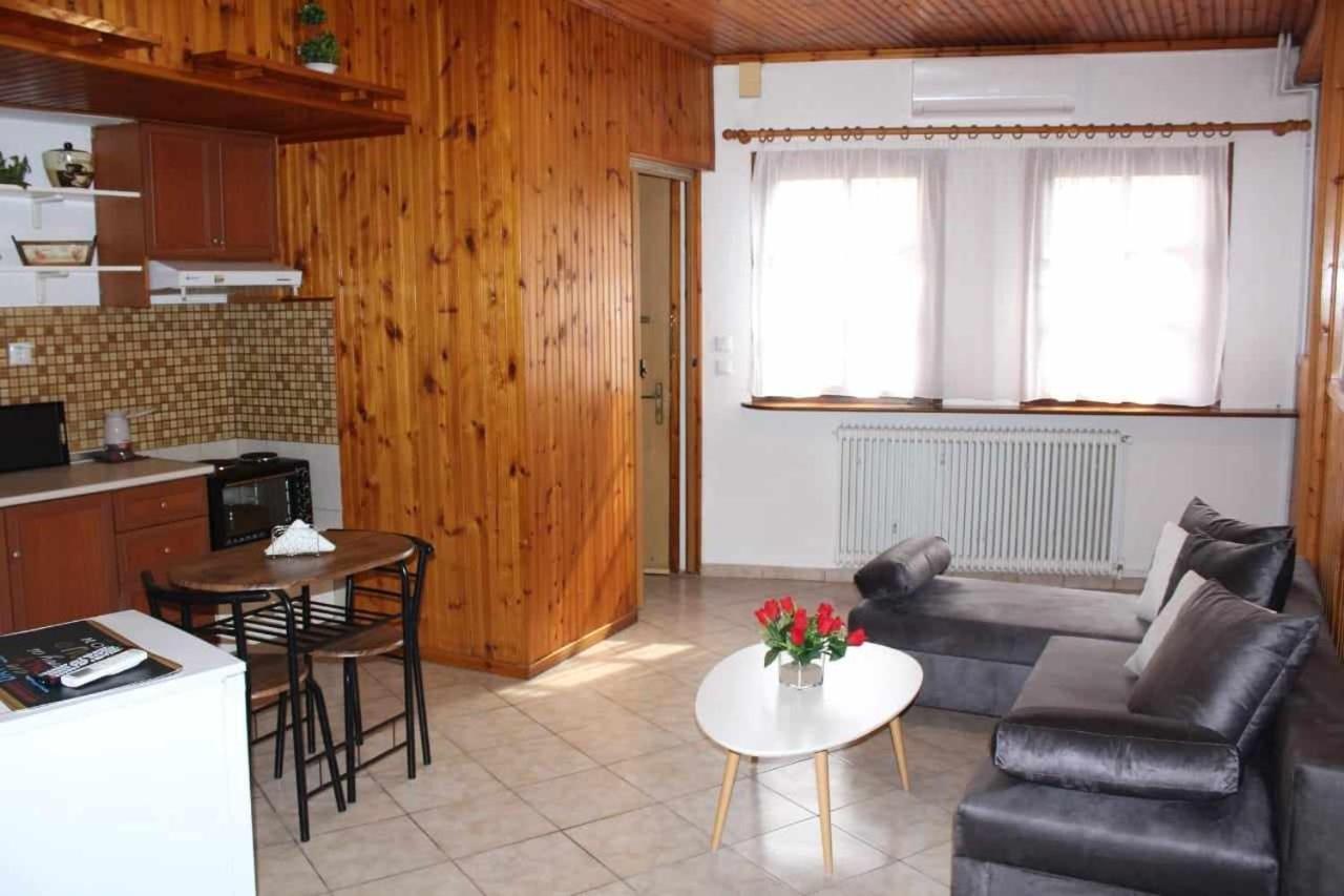 Kavala-old Town Apartment *